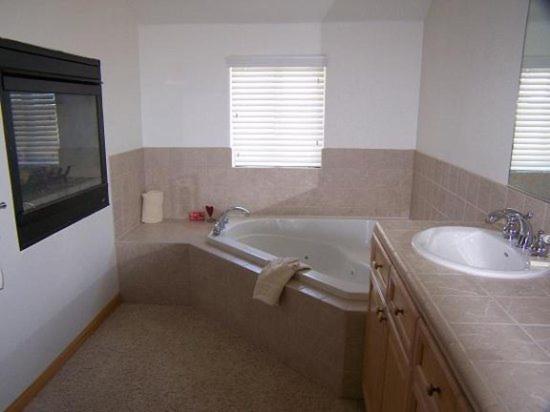 Hideaway Down Canyon #101 Apartment *